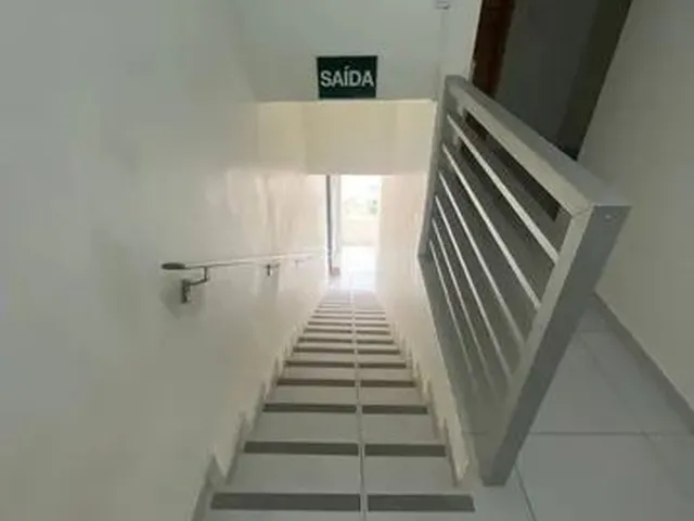 Imagem 9: Salas Comerciais com Móveis, Ar-Condicionado, Banheiro, Energia e Água