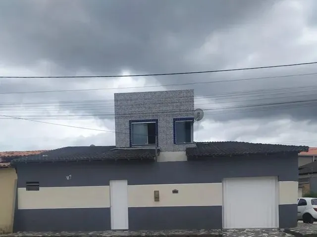 Imagem: Casa Mobiliada no Colonial. Zap