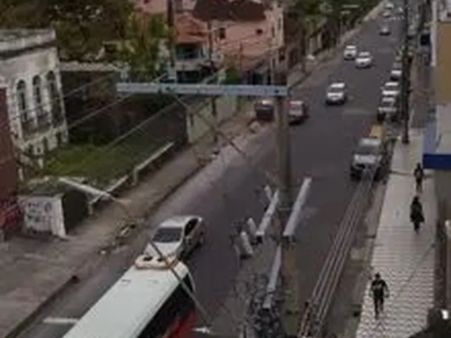 Imagem 5: /Alugo Prédio Comercial com 4 Andares
