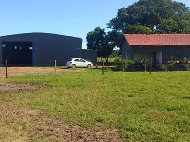 Imagem: A fazenda possui 382m² de Área e está localizado em Linha