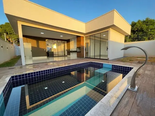 Imagem: Casa para Venda 378M2 com 3 Quartos em Jardim