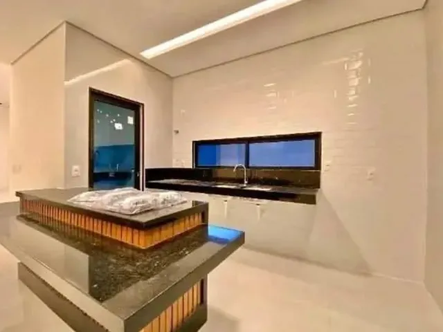 Imagem: Casa para Venda com 250 Metros Quadrados