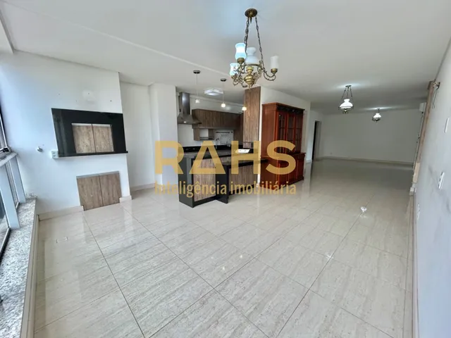 Imagem: O apartamento possui 4 Dormitórios, 3 Suítes, 5