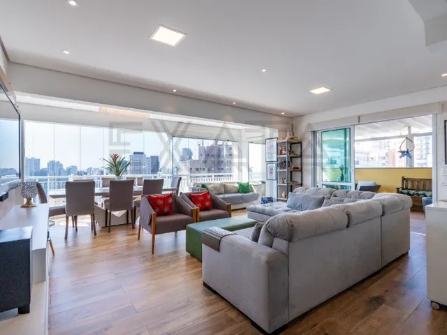Imagem: O apartamento possui 3 Dormitórios, 2 Suítes, 4
