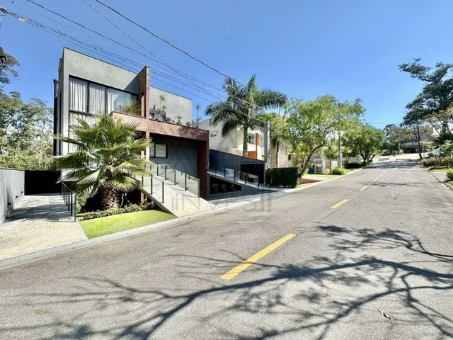 Imagem: Casa de LUXO à venda no Condomínio Reserva