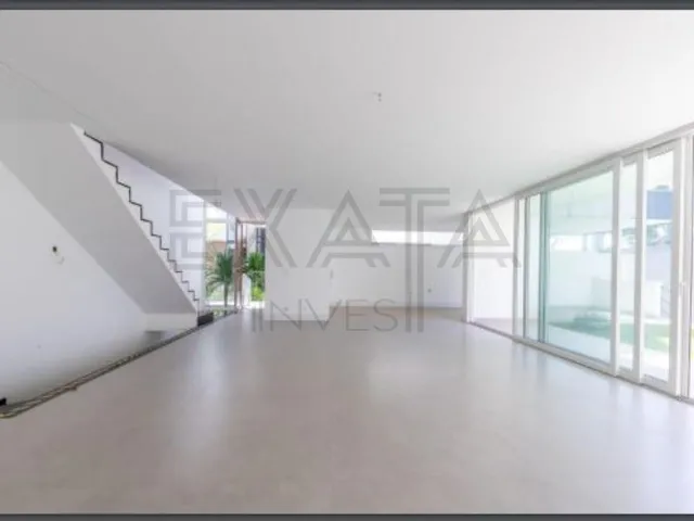Imagem 7: Casa de Luxo em Condomínio Fechado à Venda em São Paulo-SP, Campo Belo: Com 4 Suítes