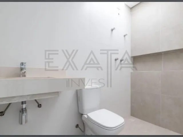 Imagem 9: Casa de Luxo em Condomínio Fechado à Venda em São Paulo-SP, Campo Belo: Com 4 Suítes