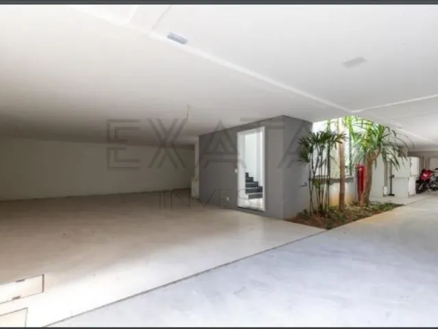 Imagem 14: Casa de Luxo em Condomínio Fechado à Venda em São Paulo-SP, Campo Belo: Com 4 Suítes