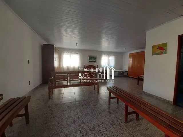 Imagem: Casa com 5 Dormitórios À Venda, 280 M²