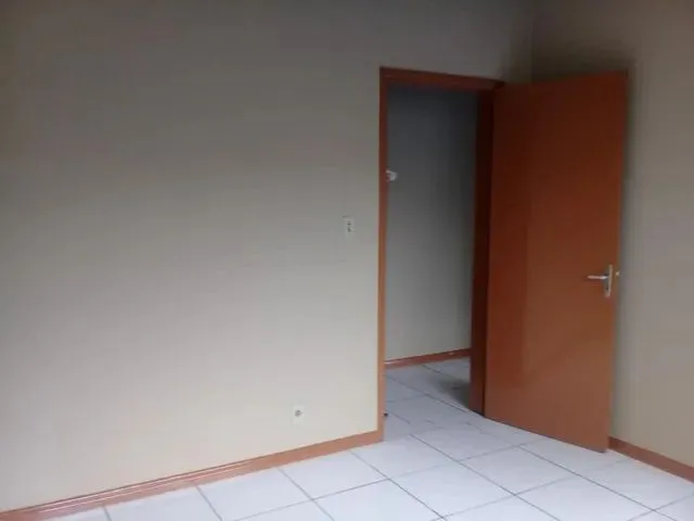 Imagem 8: Apartamento com 2 Dormitorio(S) Localizado(A) no Bairro Mathias Velho em Canoas / Rio Gra