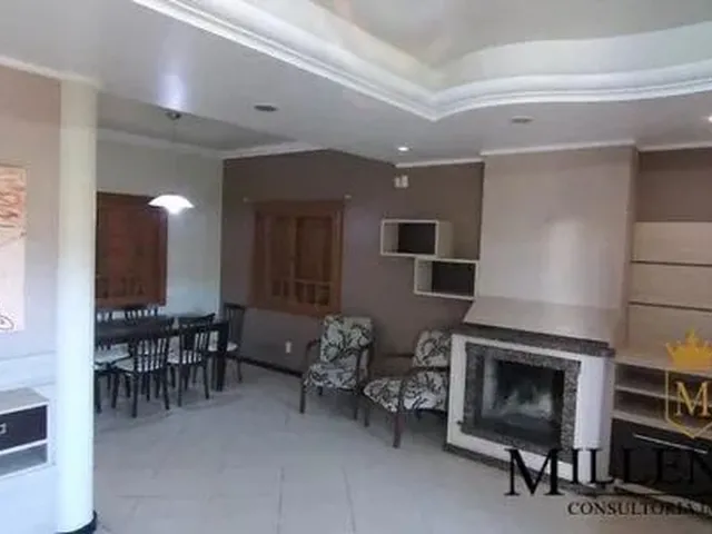 Imagem: Casa 3 Dorm. - Bairro Centro