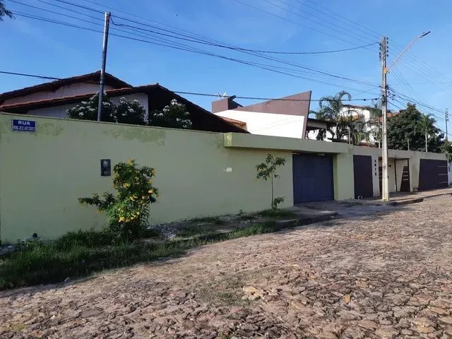 Imagem: Casa para Aluguel, 2 Quartos, 2 Suítes