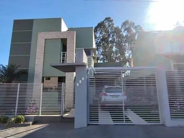 Imagem: Sobrado 3 Quartos para Aluguel no Bairro