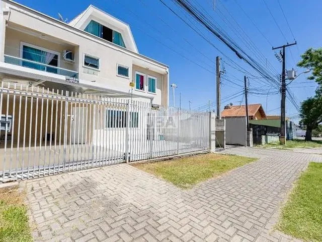 Imagem 1: Sobrado a Venda 3 Quartos no Bairro Capão Raso