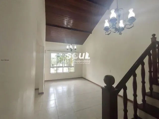 Imagem 16: Casa para Venda em Teresópolis, Bom Retiro, 3 Dormitórios, 3 Suítes, 3 Banheiros, 2