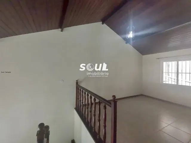 Imagem 15: Casa para Venda em Teresópolis, Bom Retiro, 3 Dormitórios, 3 Suítes, 3 Banheiros, 2