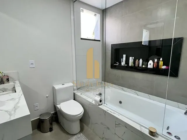 Imagem 8: Cobertura Alto Padrão c/ 02 Suítes + Piscina Privativa na Praia dos Amores/BC!