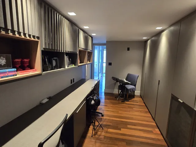 Imagem 16: VENDO APARTAMENTO COM 3 SUÍTES NO HORTO FLORESTAL