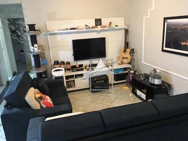 Imagem: Apartamento com 3 Dormitórios À Venda