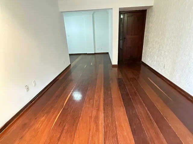 Imagem 4: VENDO AMPLO APARTAMENTO COM 3 QUARTOS EM ONDINA