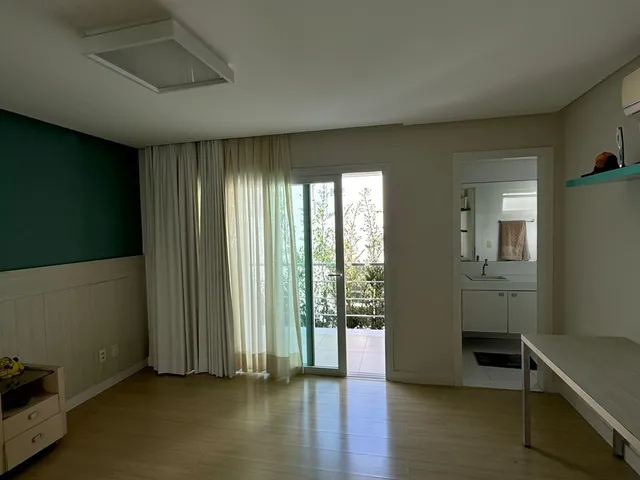 Imagem 11: VENDO CASA DUPLEX COM 4 SUÍTES NO ALPHAVILLE 1