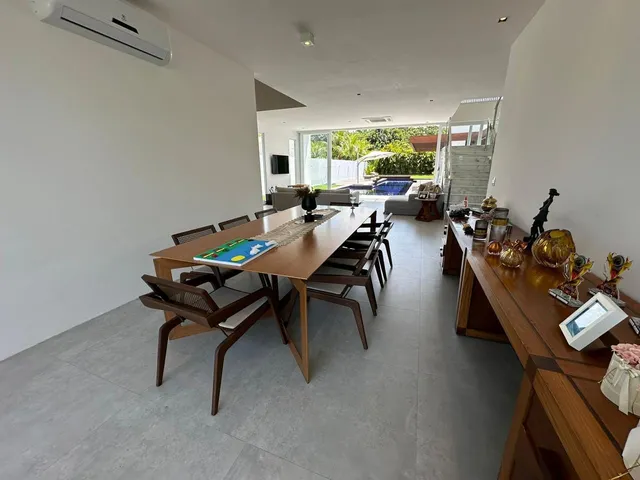 Imagem 9: VENDO CASA DUPLEX COM 5 SUÍTES EM INTERLAGOS