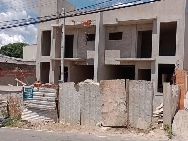 Imagem 9: EXCELENTE SOBRADO ALTO PADRÃO NO IGUAÇÚ COM 158,50M² PRÓXIMO AO PARQUE CACHOEIRA
