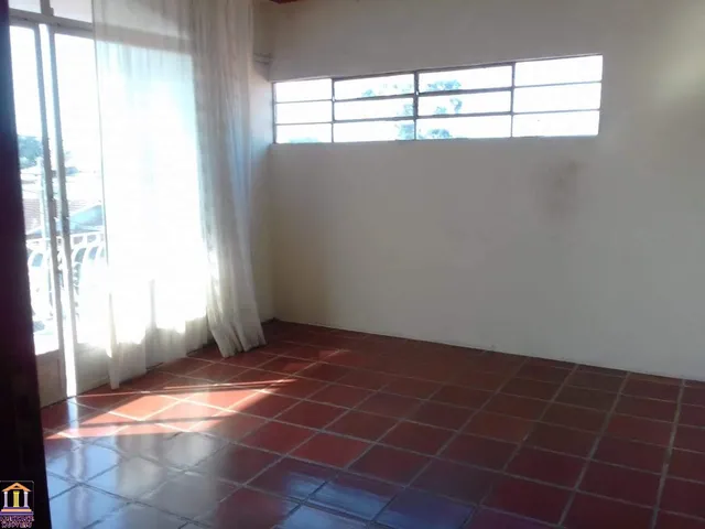 Imagem 4: Sobrado de Esquina 253m² de construção e terreno de 360m², no Xaxim - Curitiba