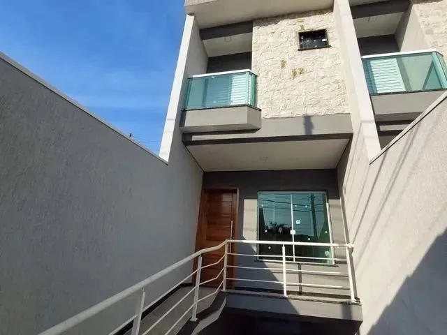 Imagem: Sobrado com 3 Quartos e 5 Vagas, À Venda