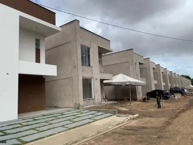 Imagem 5: Casa Duplex na Cohama - Entrada Parcelada - com 3 Quartos - 2 Vagas