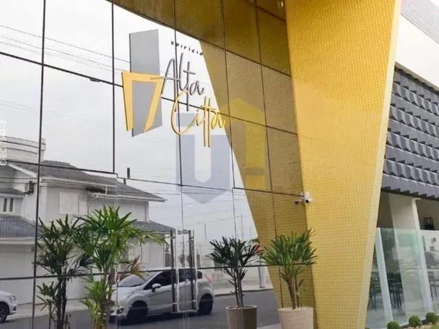 Imagem: Apartamento com 3 Quartos para Locação