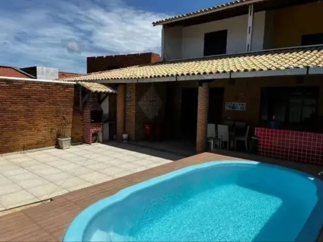 Imagem: Linda Casa com Piscina em Bairro de Fátima