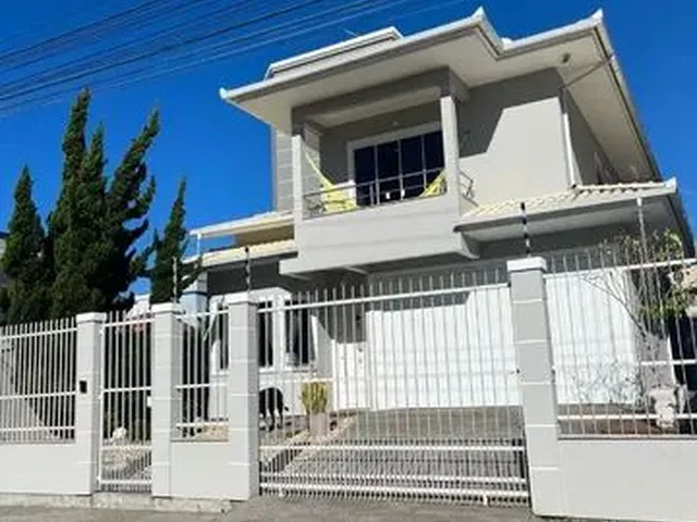 Imagem: Casa com 3 Dormitórios À Venda, 160 M²