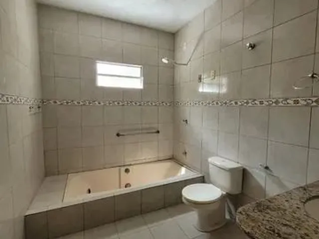 Imagem 15: Casa em Pitimbu Casa com 3 dormitórios
