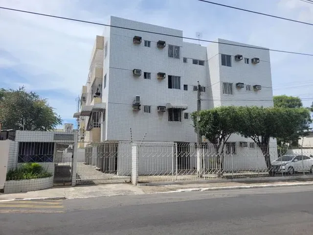 Imagem: Alugo Apartamento com 02 Quartos no Arruda