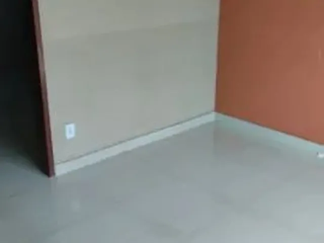 Imagem 3: Aluguel de Linda Casa com 2 Quartos - Garagem para 4 Carros - Samambaia Norte