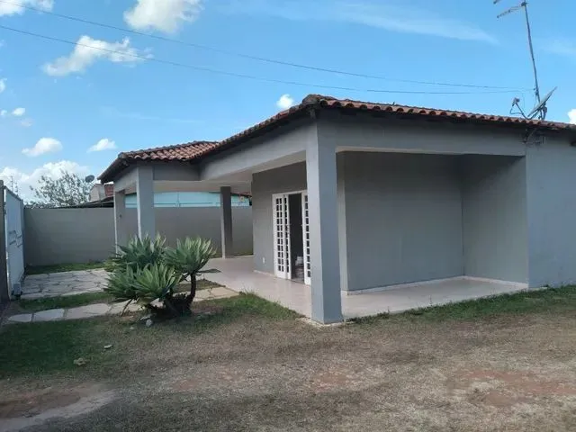 Imagem: Casa Térrea com Piscina Arniqueiras