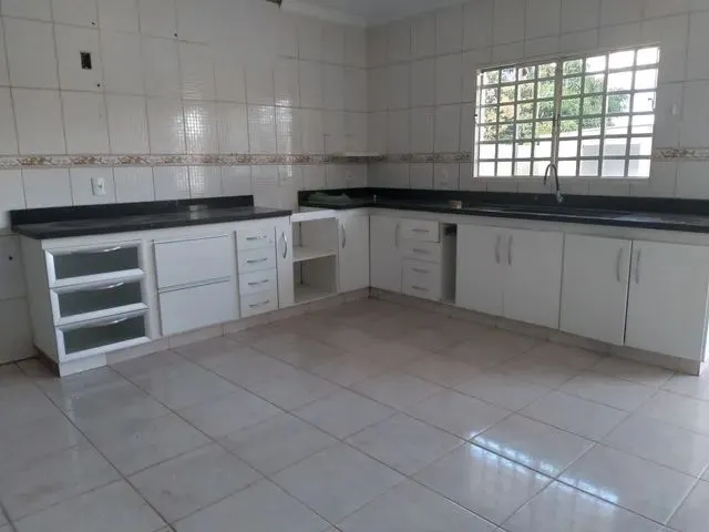 Imagem 3: Casa Térrea com Piscina Arniqueiras