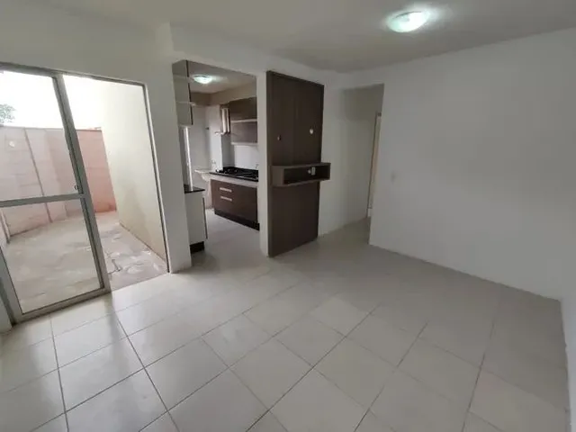 Imagem: Aluguel de Apartamento de 3 Quartos Térreo