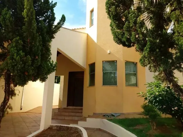 Imagem 12: Sobrado para Aluguel Tem 250 Metros Quadrados com 3 Quartos em Monte Castelo - Campo Grand