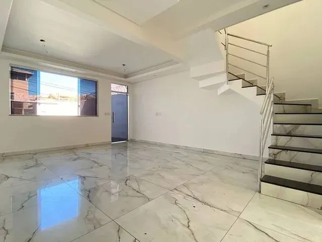 Imagem: Casa com 3 Dormitórios para Alugar em Belo