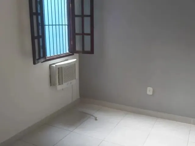 Imagem 3: Sobrado no Miramar C/ 3Qts, Send 1 Suíte, 2Brs, Sacad, Vrnd, Blindx - Sem Garagem!!!