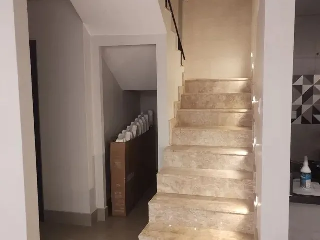 Imagem 9: Casa Alto Padrão Guara II 4 Quartos