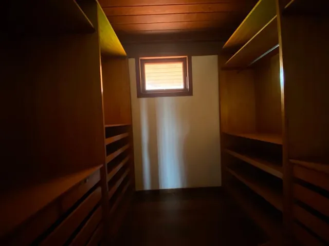 Imagem 7: SÍTIO COM BELÍSSIMA CASA DE CONSTRUÇÃO FORTE
