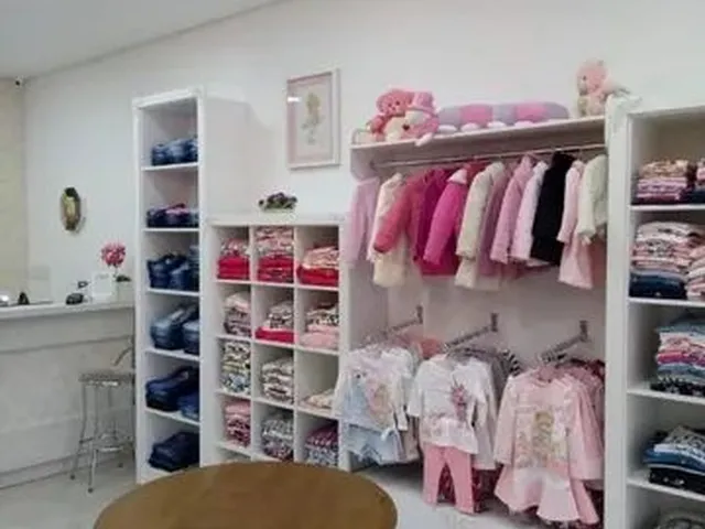 Imagem 8: Vende-Se Loja de Roupa Infantil com Peça Alugada a Mais de 18 Anos de Mercado
