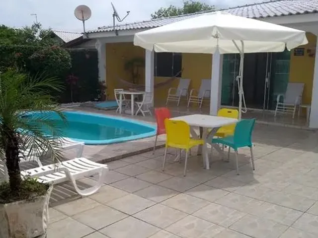 Imagem 1: Excelente Casa com Piscina em Matinhos