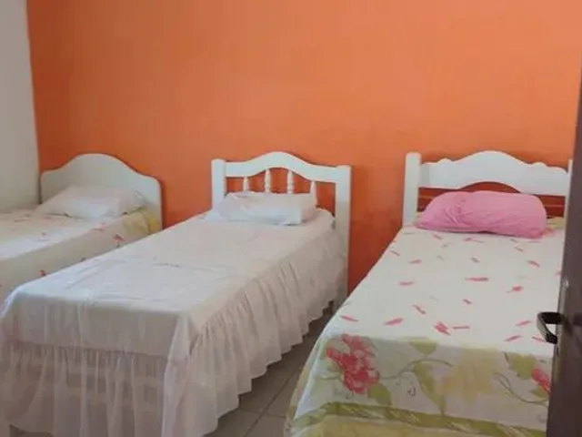 Imagem 9: Excelente Casa com Piscina em Matinhos