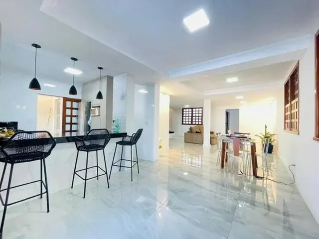 Imagem: Casa com 5 Dormitórios À Venda em Belo