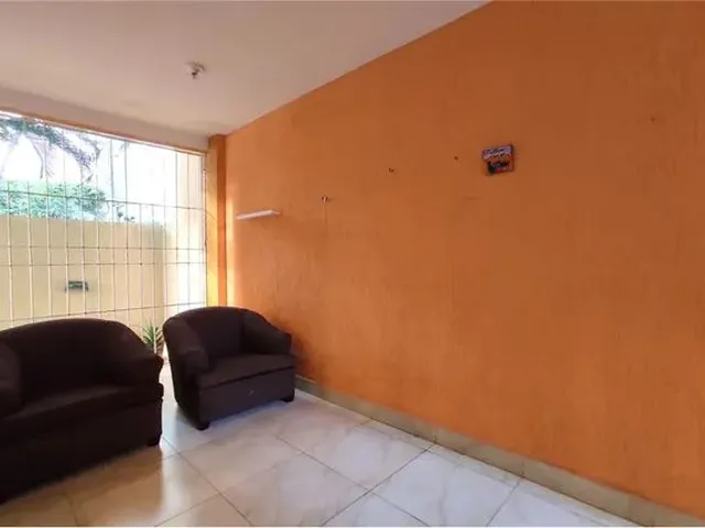 Imagem 7: Casa no Tirol Ao Lado do Batalhão