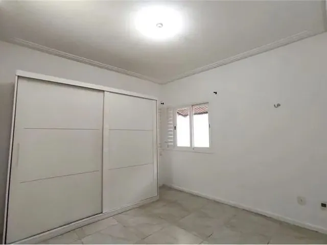 Imagem 3: Casa no Tirol Ao Lado do Batalhão